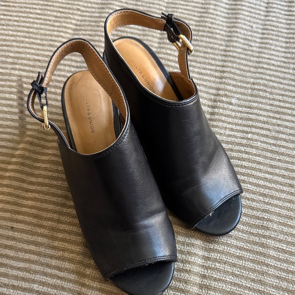 14th & Union Black Leather Peep-Toe Mules